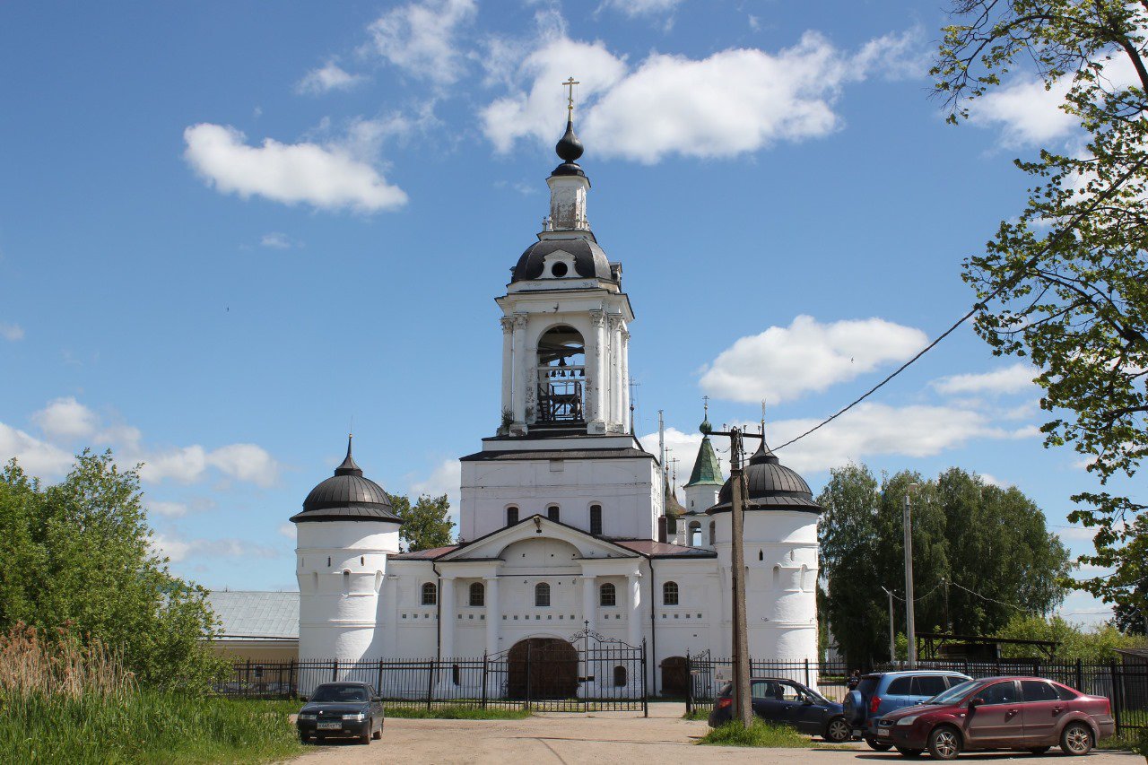 Авраамиев Богоявленский монастырь