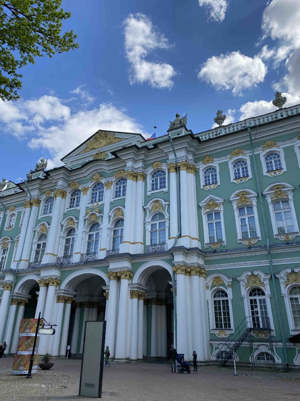 Зимний дворец в Санкт-Петербурге