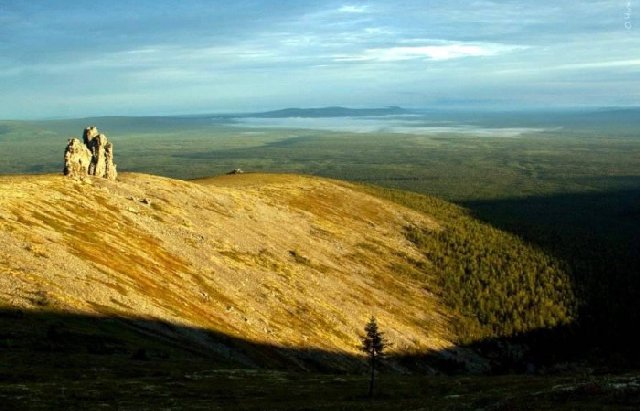 Панорамные виды на плато Маньпупунёр