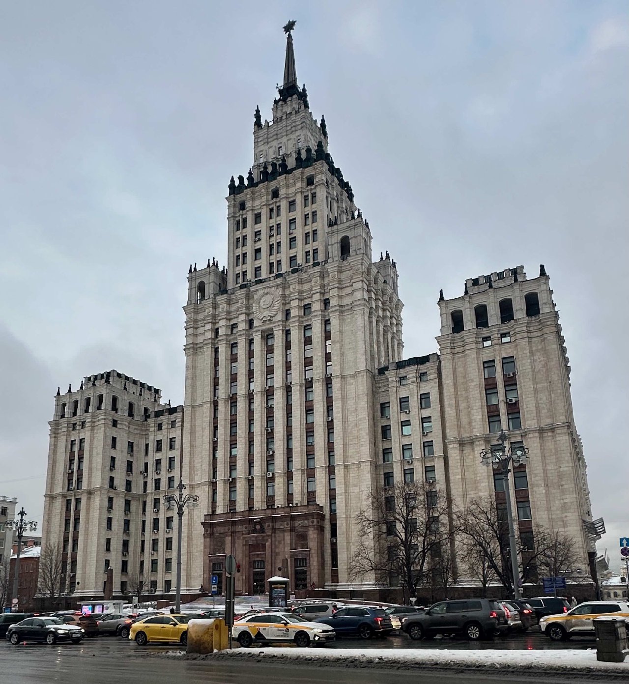 Семь сталинских высоток в Москве