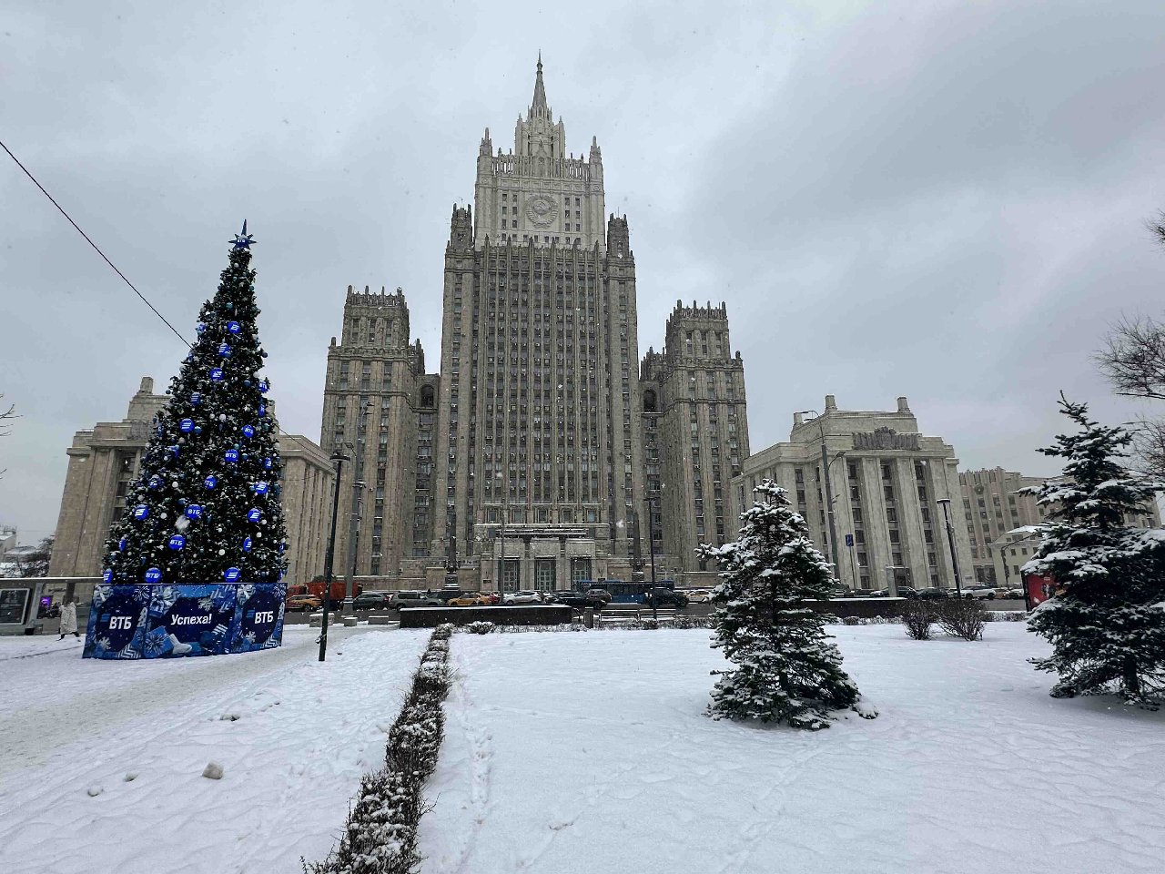 Семь сталинских высоток в Москве